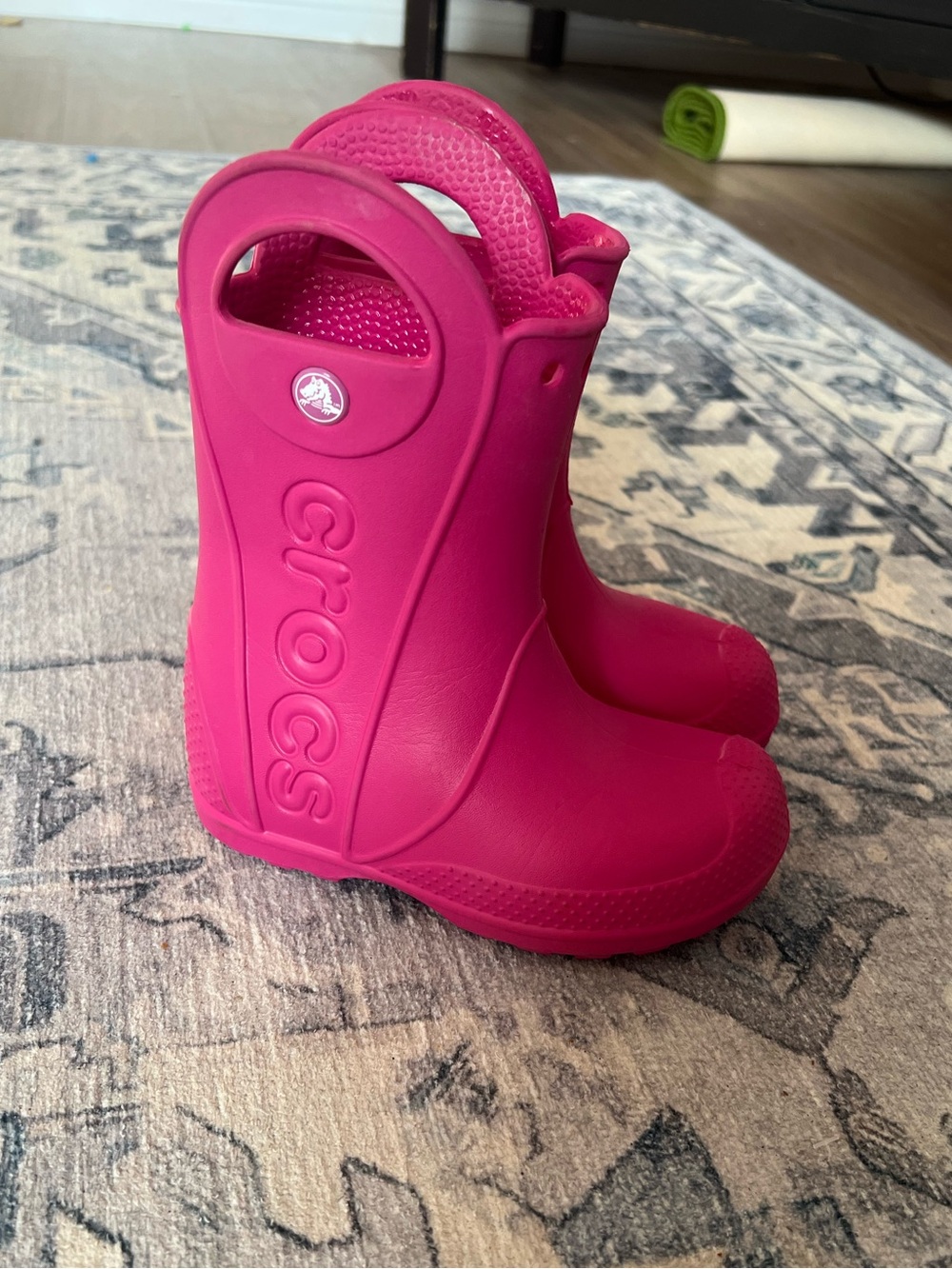 Crocs Kids Handle It Rain Boots Pink Size C10 Waterproof Rubber Boots